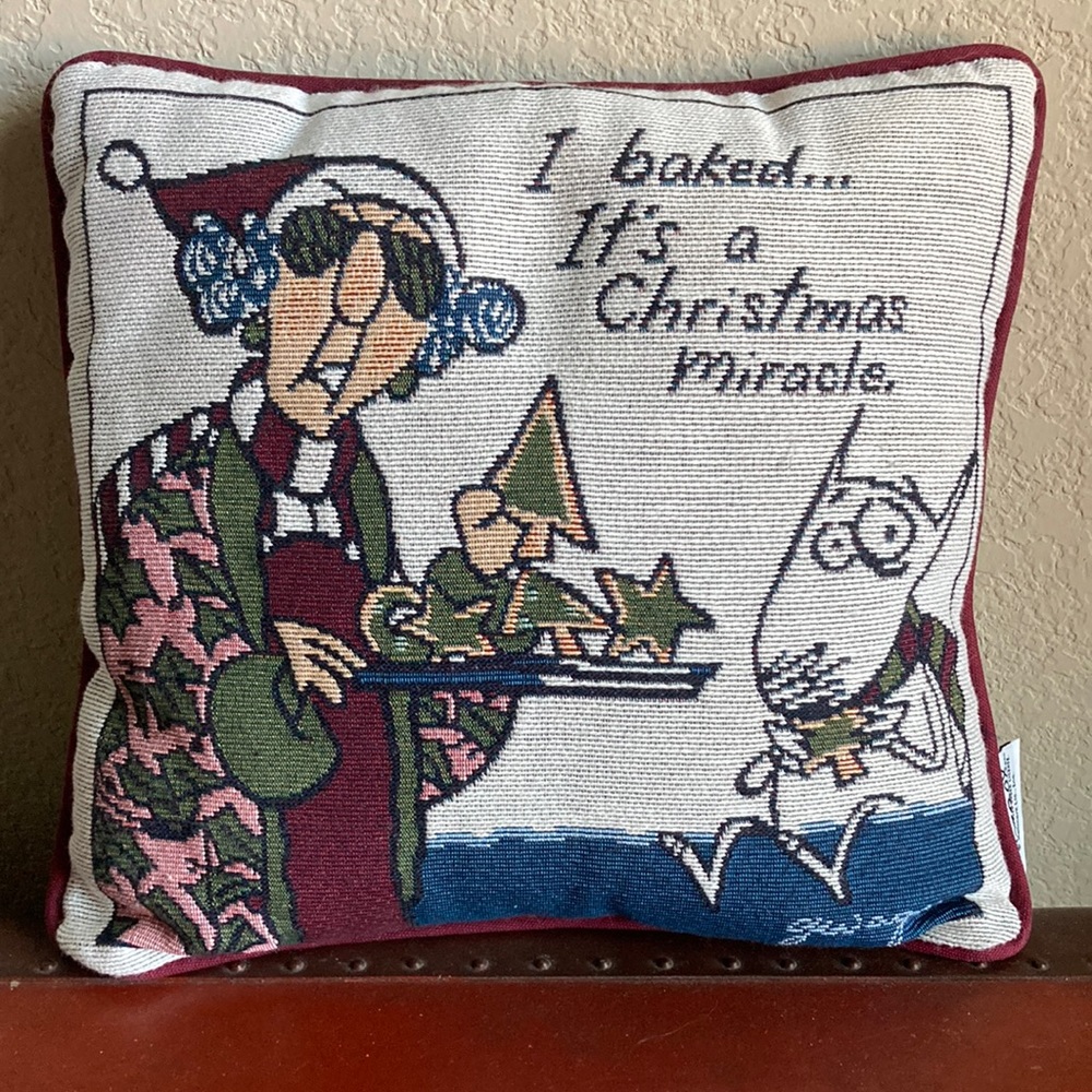 Shoebox Christmas pillow